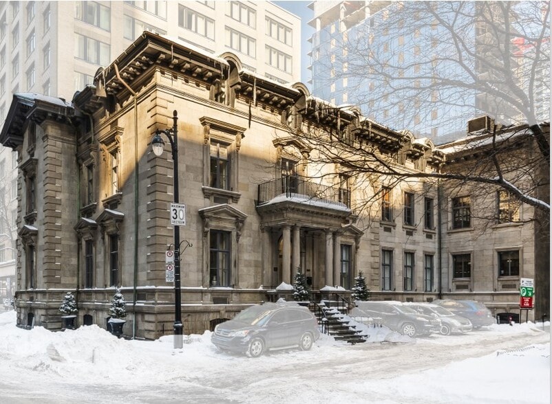 Primary Photo Of 1175-1183 Pl Du Frère-André, Montréal Office For Sale