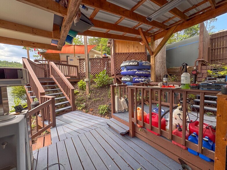 More Photos Of 270 Deyton Camp Rd, Robbinsville Marina For Sale