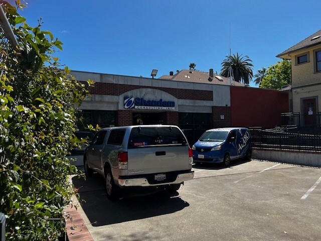 More Photos Of 2005 N St, Sacramento Loft Creative Space For Lease