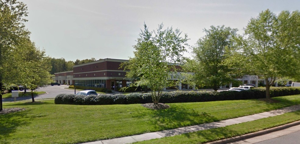 Primary Photo Of 3120 Latrobe Dr, Charlotte Showroom For Lease