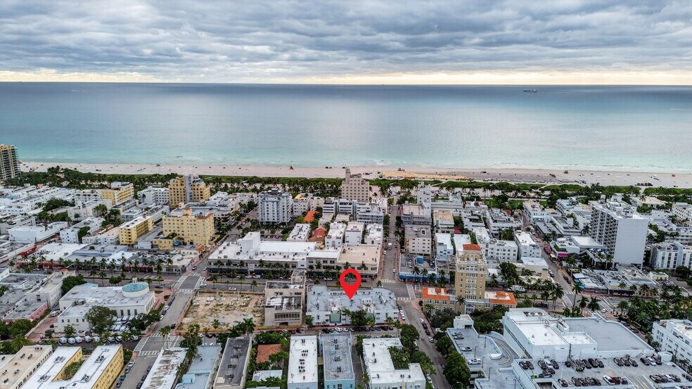 More Photos Of 1220-1220 Washington Ave, Miami Beach Restaurant For Lease