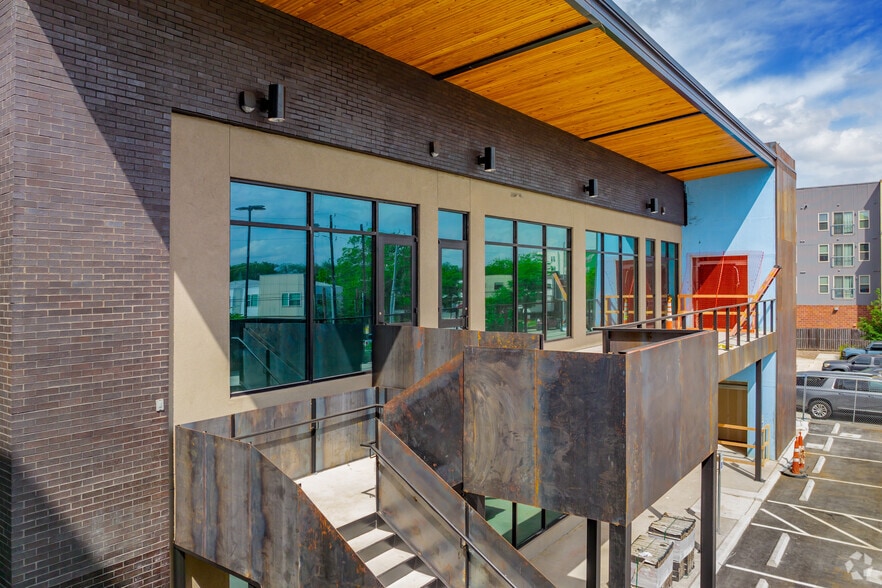 More Photos Of 227 E Cevallos, San Antonio Restaurant For Lease