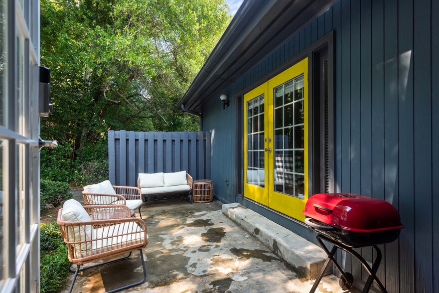More Photos Of 1393 Markan Dr NE, Atlanta Multifamily For Sale