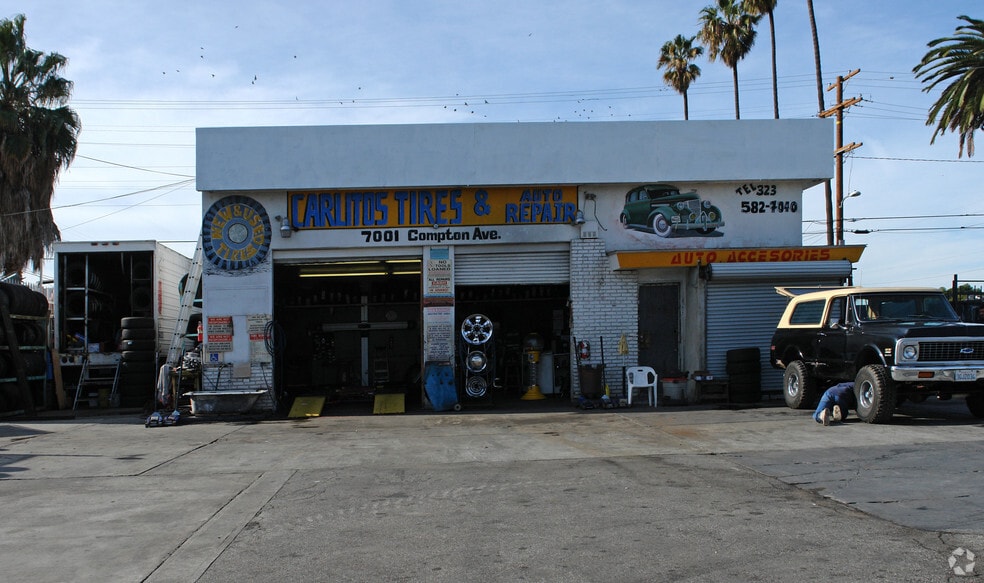 More Photos Of 7001 Compton Ave, Los Angeles Auto Repair For Sale