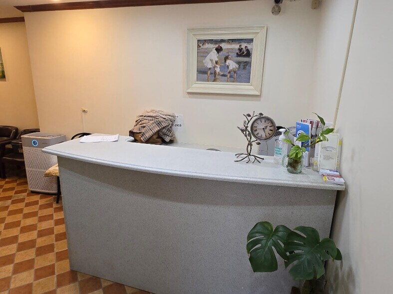 More Photos Of 144-24 37th Ave, Flushing Apartments For Sale