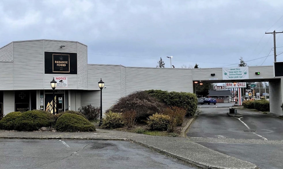 More Photos Of 10735 NE Halsey St, Portland Freestanding For Sale