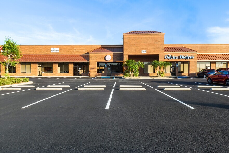 More Photos Of 955 Foster Way, South Daytona Medical For Sale