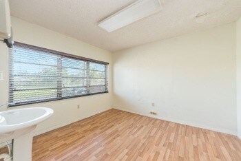 More Photos Of 1401 SW 27th Ave, Miami Office For Sale