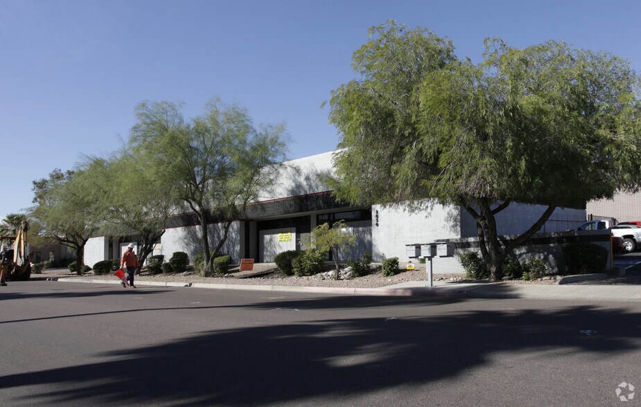 More Photos Of 2050 E 5th St, Tempe Warehouse For Lease
