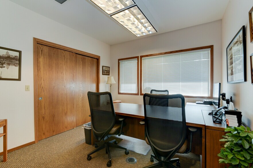 More Photos Of 2120 Caton Way SW, Olympia Medical For Sale