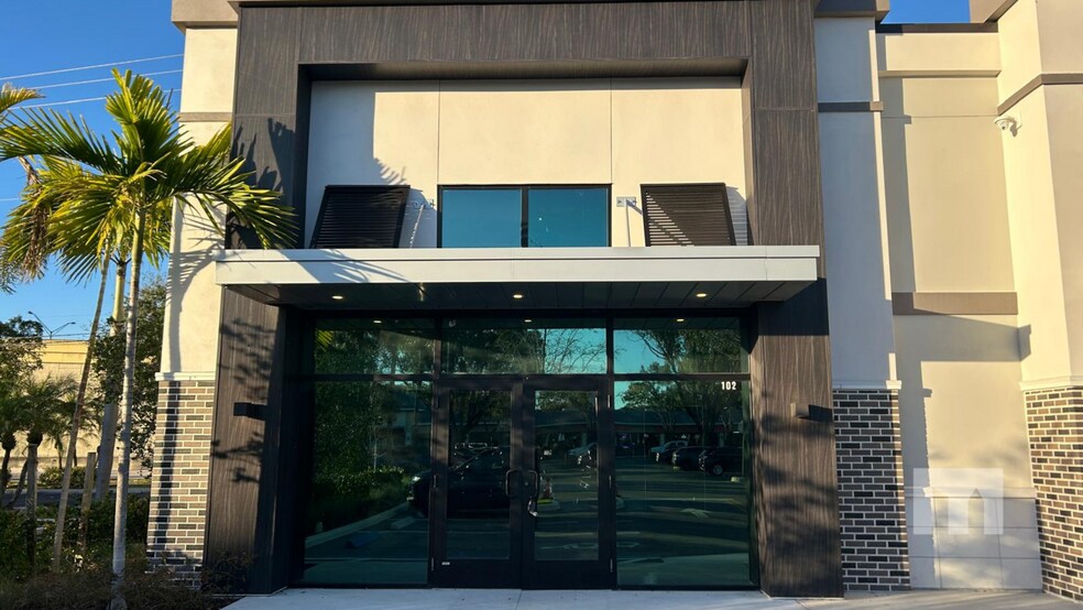 More Photos Of 9090 W State Road 84, Davie Freestanding For Lease