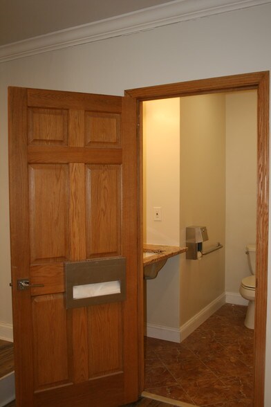 More Photos Of 114 N Howard St, Baltimore Storefront Retail Residential For Sale