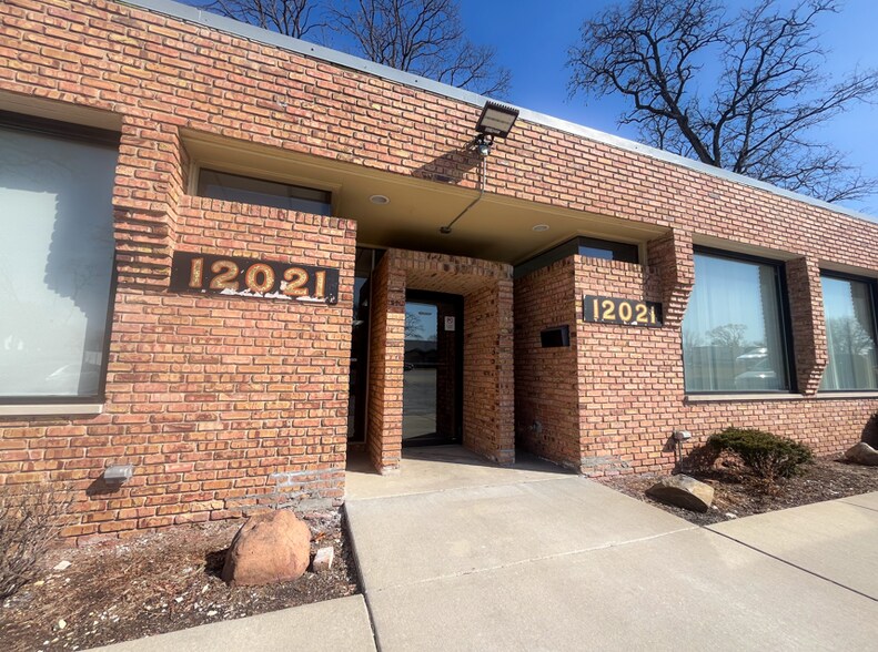 Primary Photo Of 12021 S Harlem Ave, Palos Heights Medical For Sale