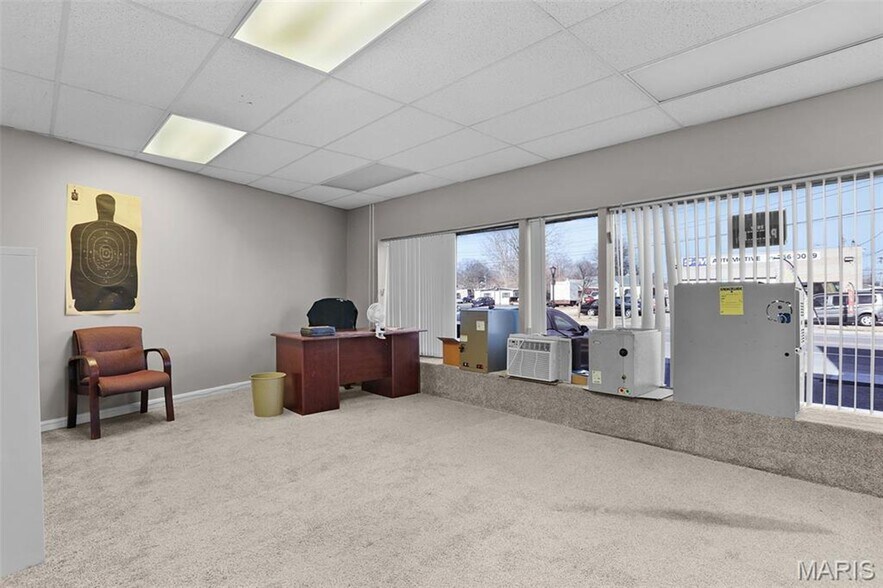 More Photos Of 234 Lemay Ferry Rd, Saint Louis Specialty For Sale