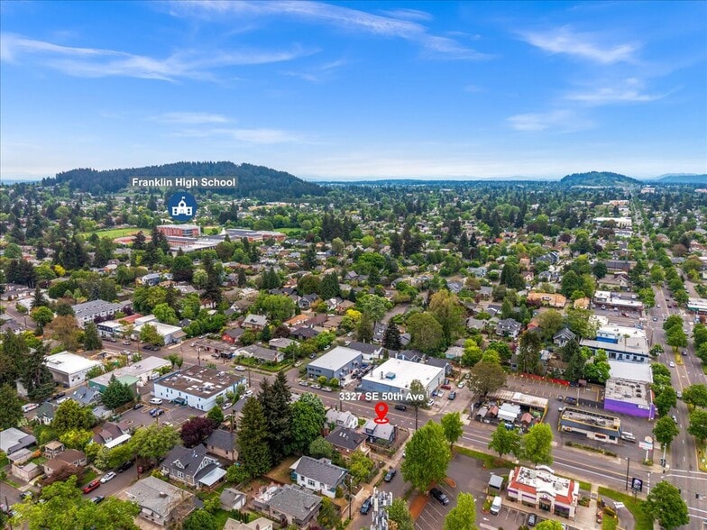 More Photos Of 3327 SE 50th Ave, Portland Office Residential For Sale