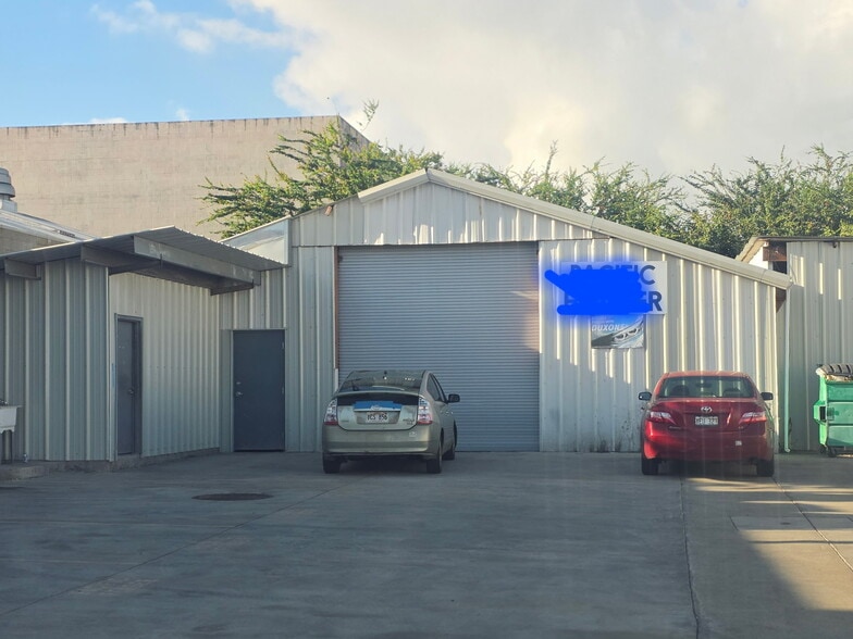 Primary Photo Of 2844-2850 Kaihikapu St, Honolulu Warehouse For Lease