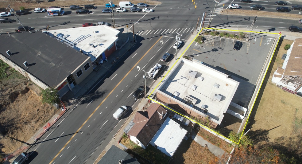 More Photos Of 66 S Franklin St, Hempstead Freestanding For Lease