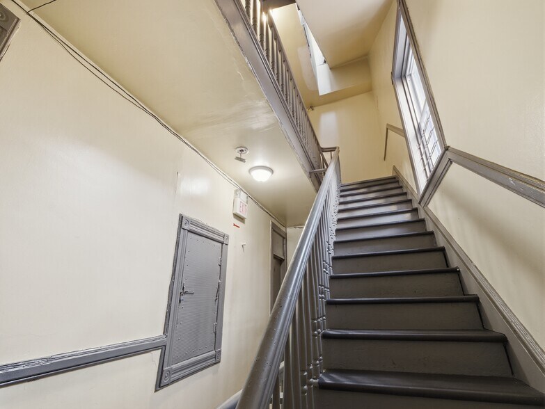 More Photos Of 521 60th St, West New York Multifamily For Sale