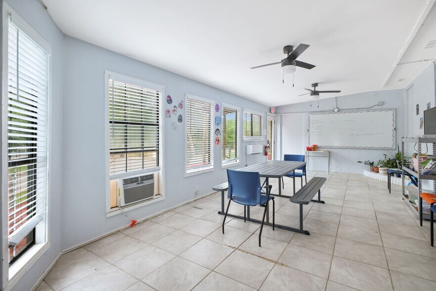 More Photos Of 319 Los Indios Ranch Rd, Boerne Specialty For Sale