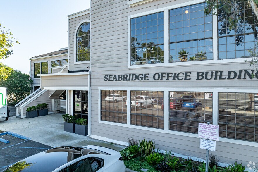 More Photos Of 20042 Beach Blvd, Huntington Beach Loft Creative Space For Sale