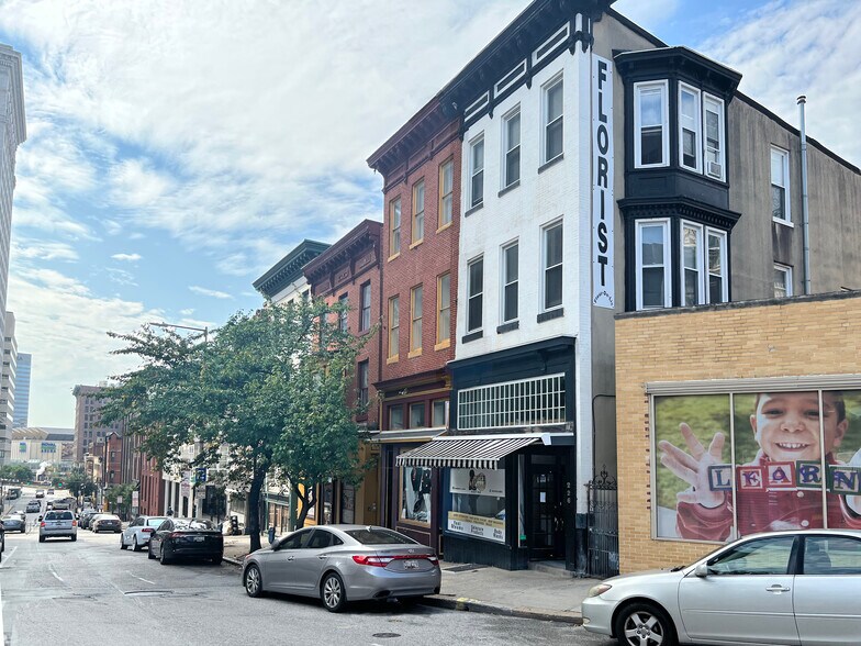 More Photos Of 226 N Liberty St, Baltimore Storefront Retail Residential For Sale