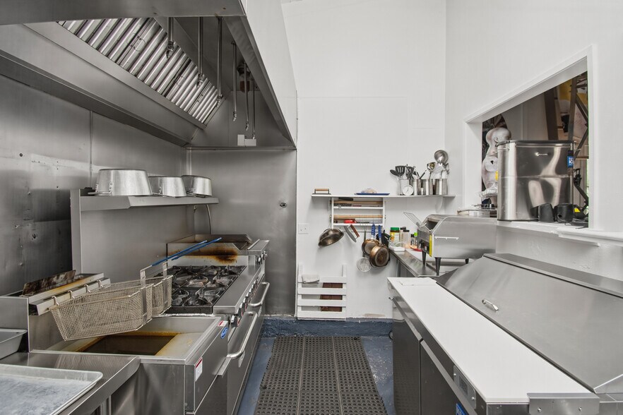 More Photos Of 4310 Knoxville Rd, Napa Restaurant For Sale