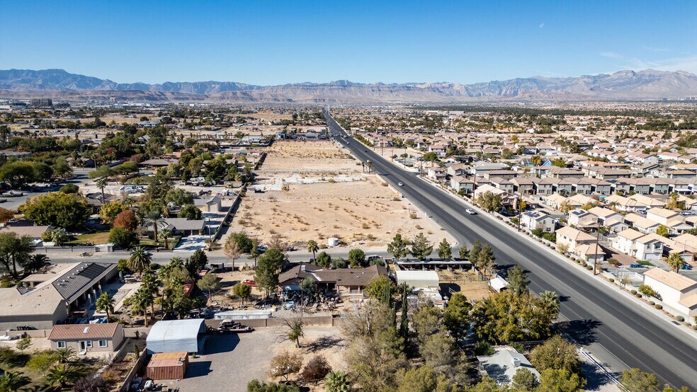 More Photos Of 5785 W Russell Rd, Las Vegas Storefront Retail Office For Sale