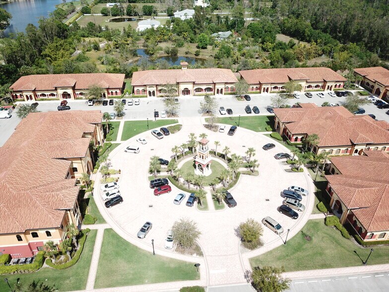 More Photos Of 13440 Parker Commons Blvd, Fort Myers Coworking Space