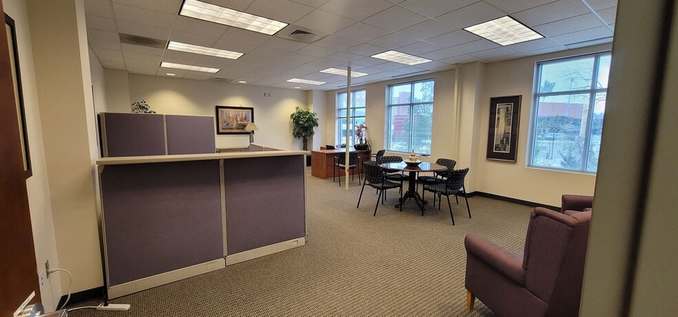 More Photos Of 225 Ray Ave, Fayetteville Loft Creative Space For Lease