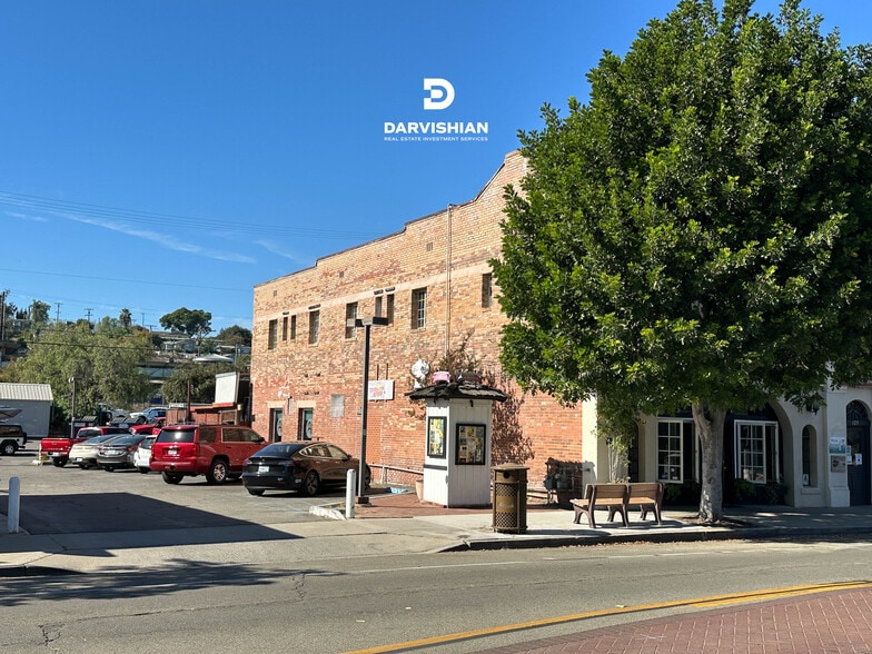 More Photos Of 125 S Main Ave, Fallbrook Storefront Retail Office For Sale