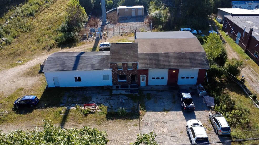 More Photos Of 347 Riverside Dr, North Grosvenordale Industrial For Sale