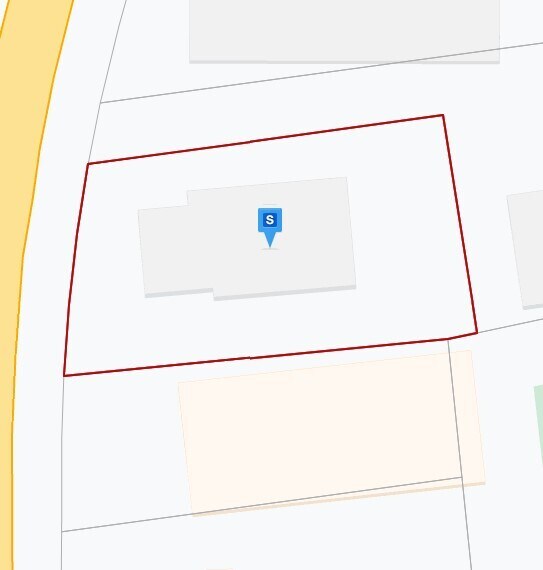 More Photos Of 230 N Main St, Sayville Storefront For Sale