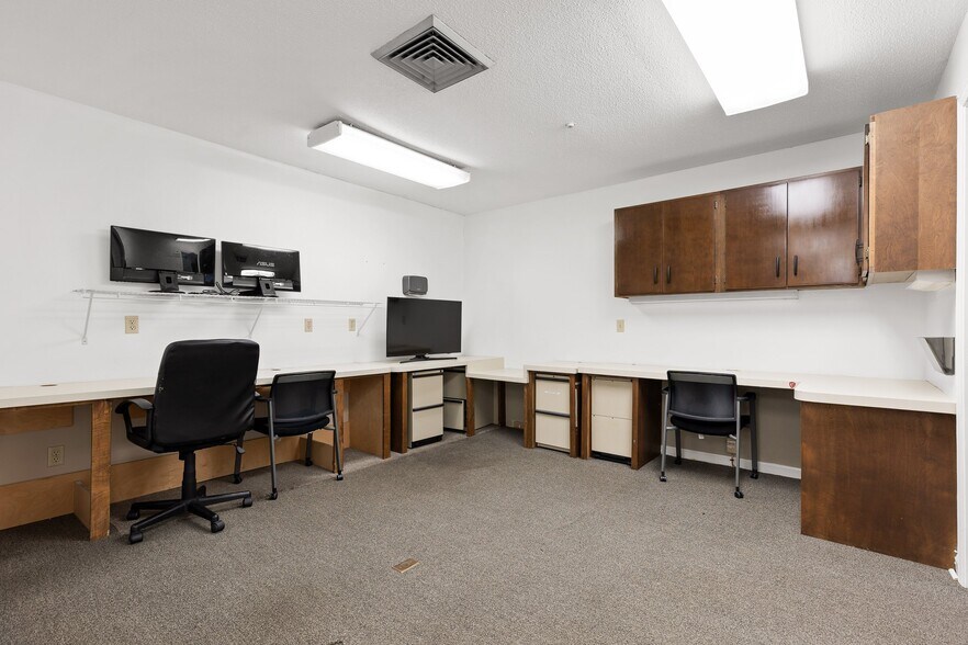 More Photos Of 4611 Hixson Pike, Hixson Office For Lease