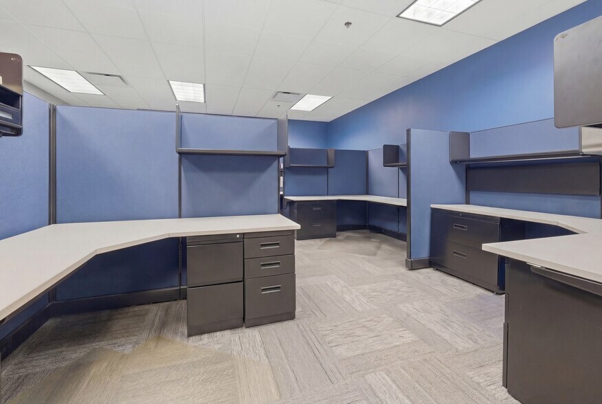 More Photos Of 6475 Washington St, Gurnee Medical For Sale
