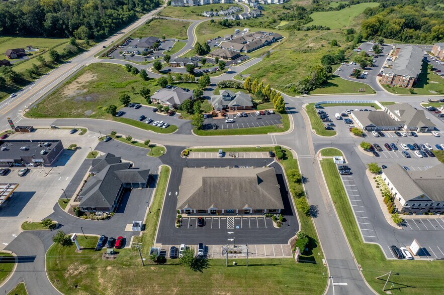 More Photos Of 16 Gosnell, Staunton Medical For Sale