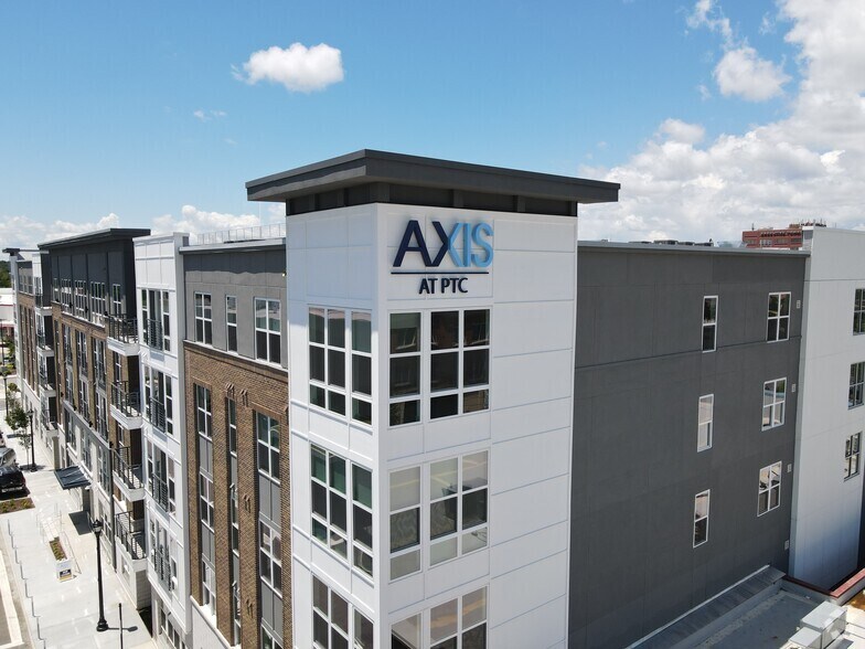 More Photos Of 1850 Merchant Ln, Hampton Apartments For Sale