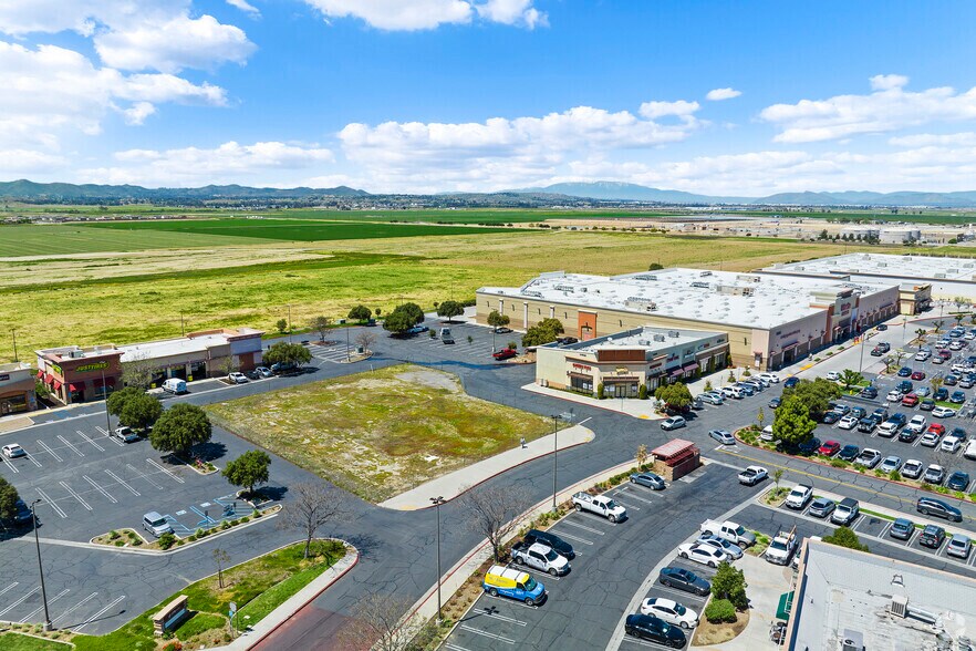 More Photos Of 3150 N Case Rd, Perris Land For Lease
