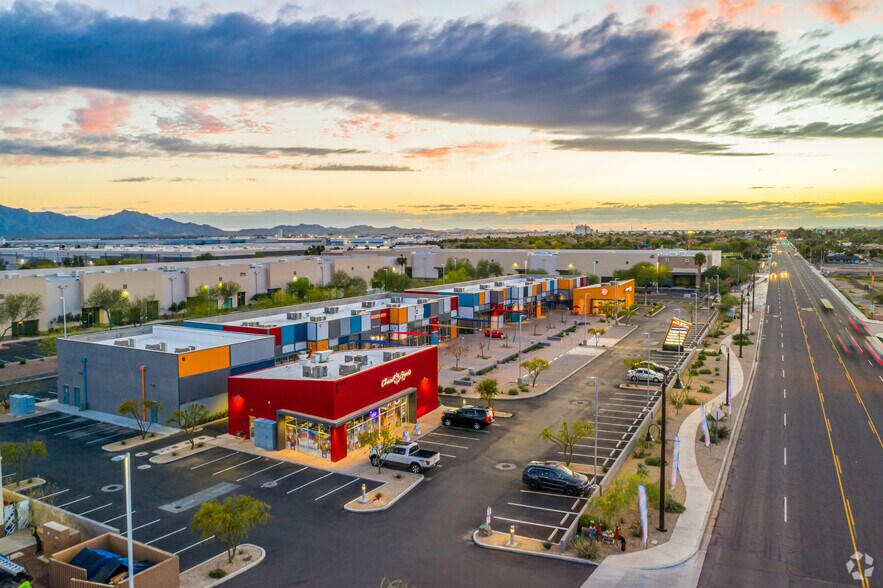 More Photos Of 8343 W Van Buren St, Tolleson Unknown For Lease