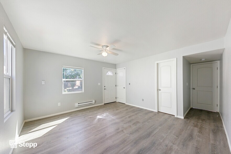 More Photos Of 1817 Stanley Ave, Signal Hill Apartments For Sale