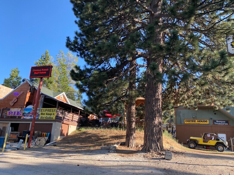 More Photos Of 31956 Hilltop Blvd, Running Springs Restaurant For Sale