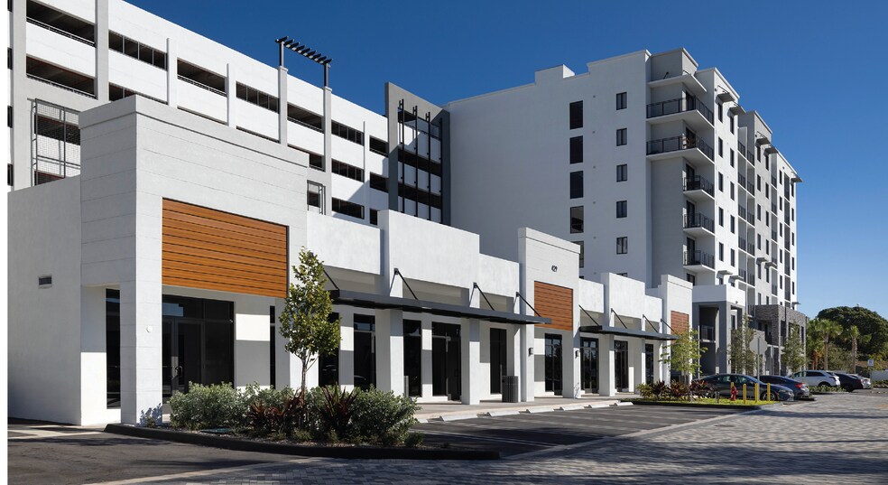 More Photos Of 401 Hialeah Dr, Hialeah Unknown For Lease