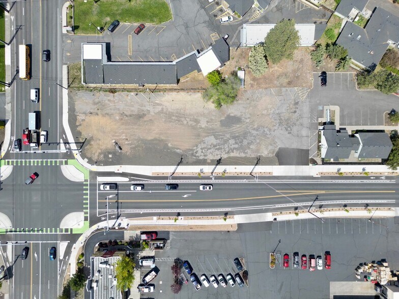 More Photos Of 530 SE 3rd St, Bend Land For Sale