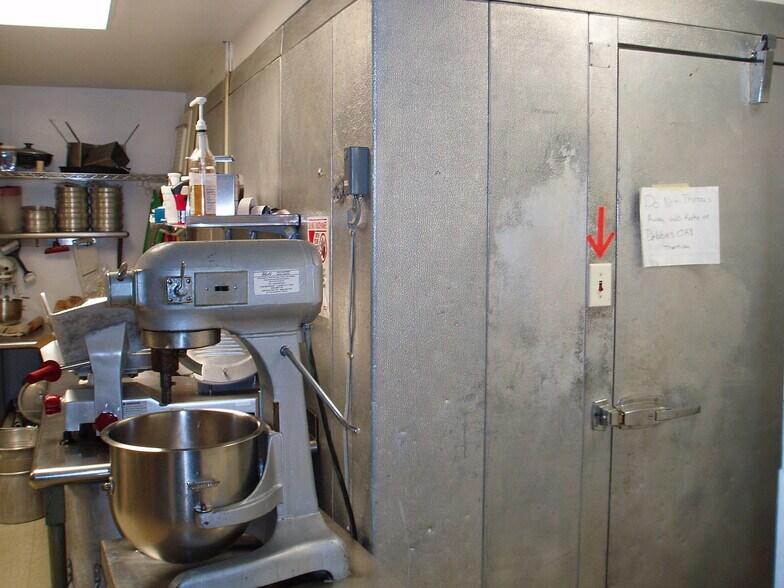 More Photos Of 124 Main St, Cherry Valley Restaurant For Sale