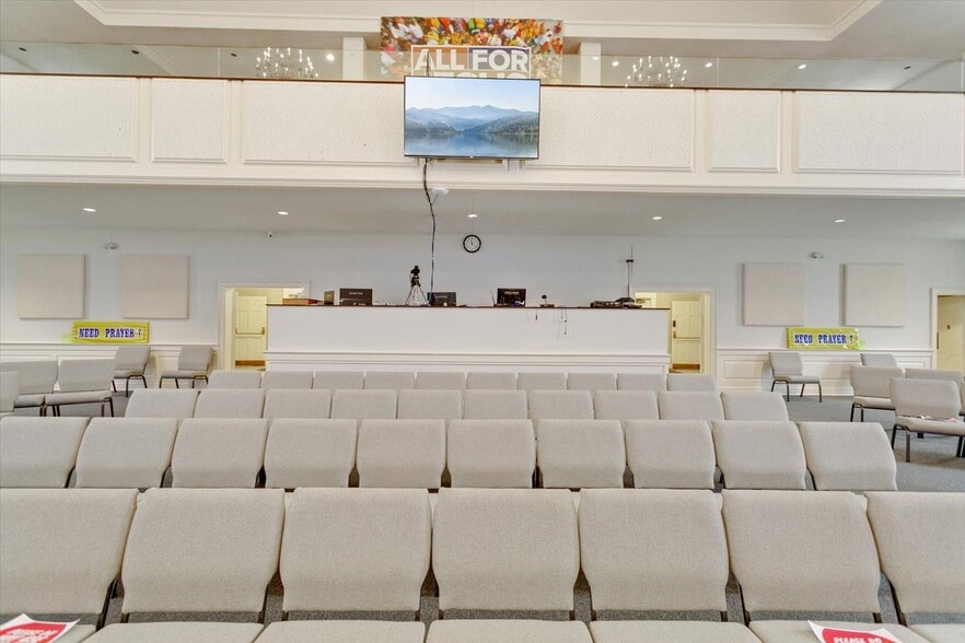 More Photos Of 1228 Todds Ln, Hampton Religious Facility For Sale