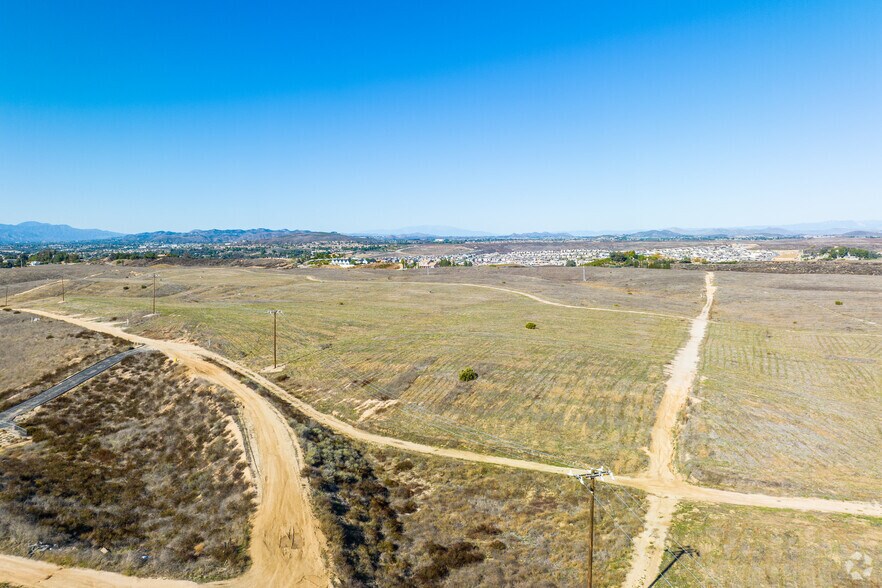 More Photos Of 32320 La Serena Way, Temecula Land For Sale