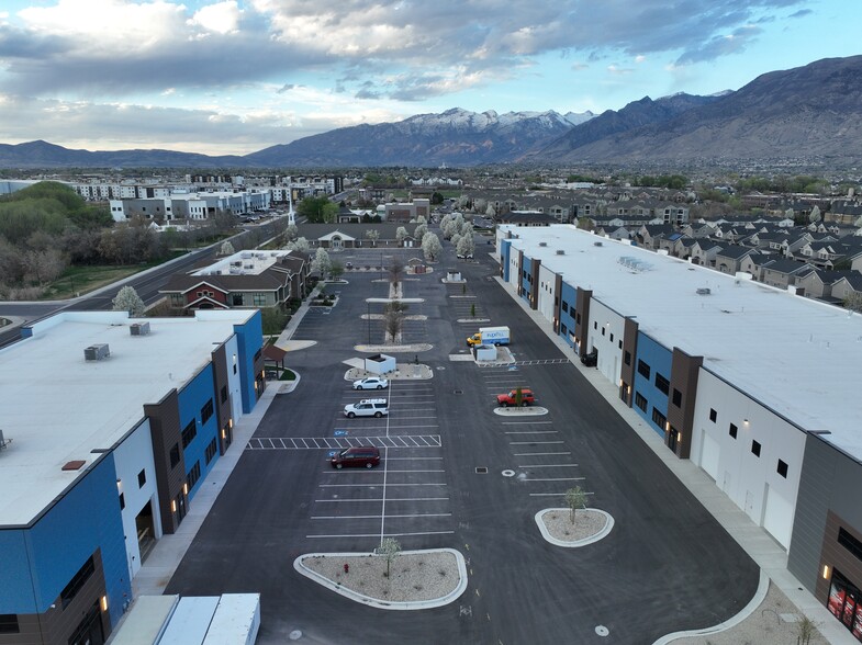 More Photos Of 2416 W 700 S, Pleasant Grove Industrial For Lease