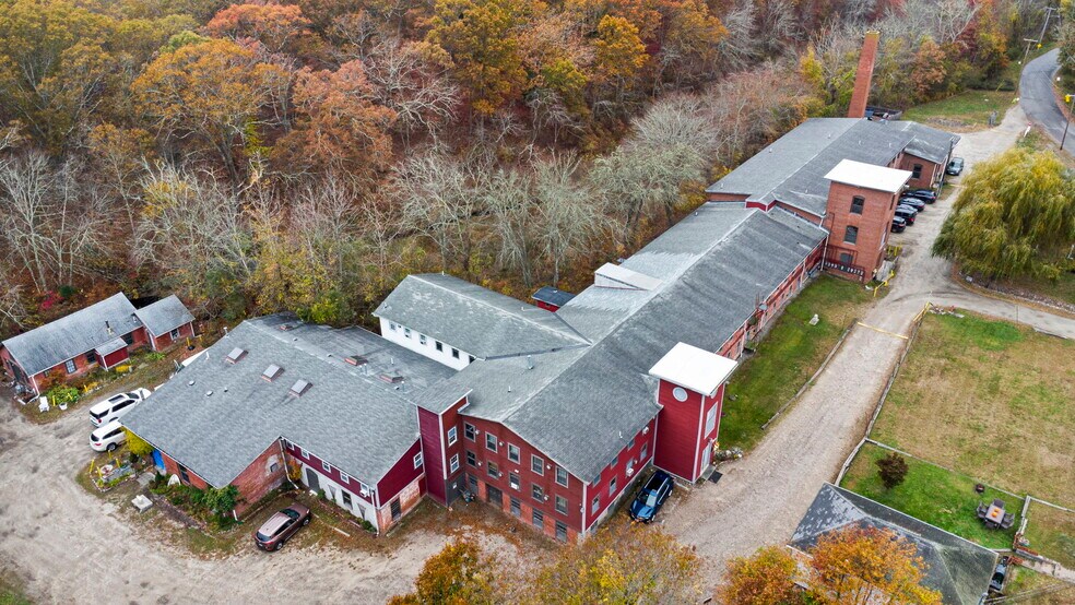 More Photos Of 215 Shady Lea Rd, North Kingstown Warehouse For Sale