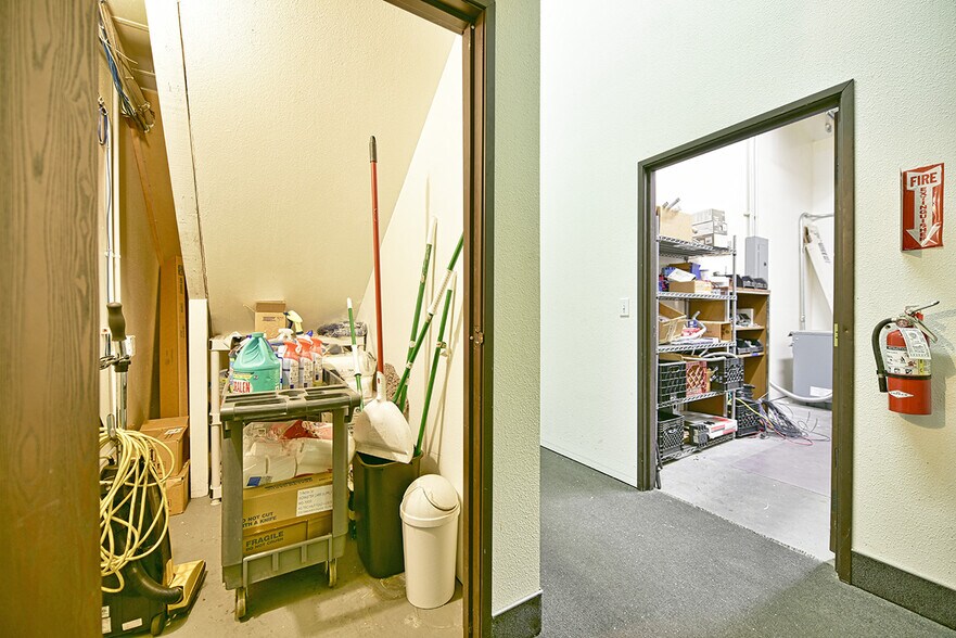 More Photos Of 1744 Forrest Way, Carson City Manufacturing For Sale