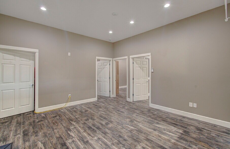 More Photos Of 10605 NE 117th Ave, Vancouver Industrial For Sale