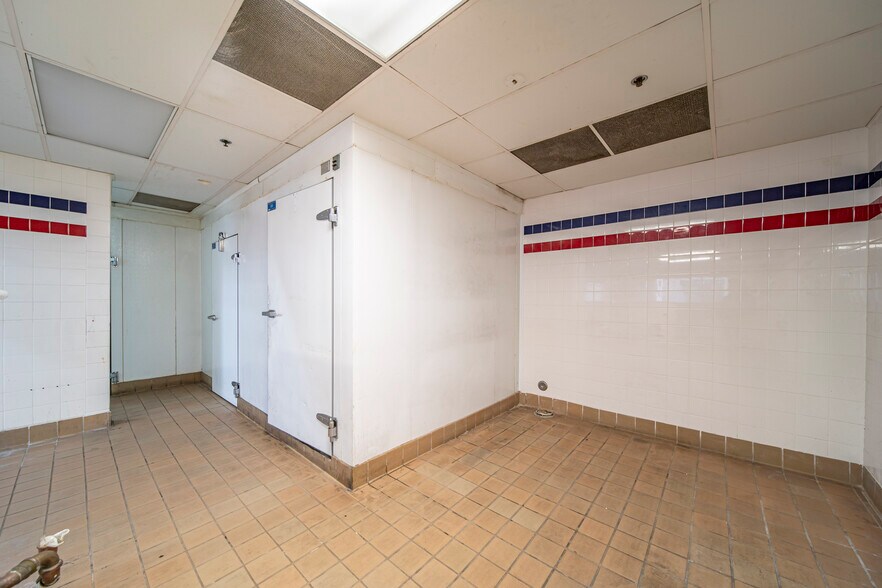 More Photos Of 580 N Atlantic Blvd, Monterey Park Apartments For Lease